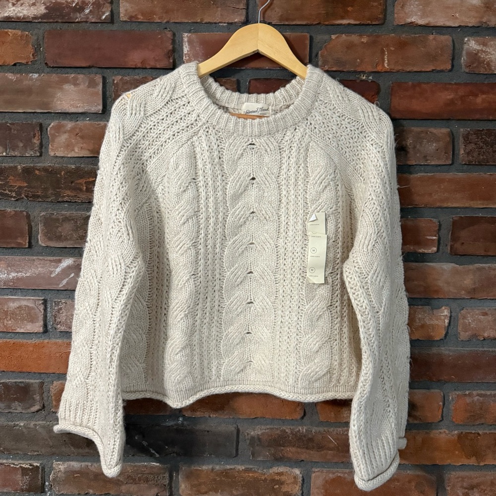 NWT Universal Thread Cream Cable Knit Sweater